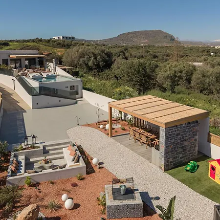 Maison Althera Brand New 3br With Private Pool فيلة خيرسونِسوس