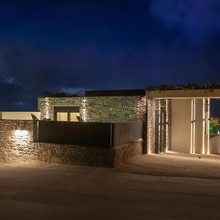 Maison Althera Brand New 3br With Private Pool ヴィラ